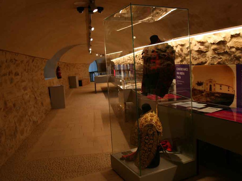 Bullring Exhibition Center - 1