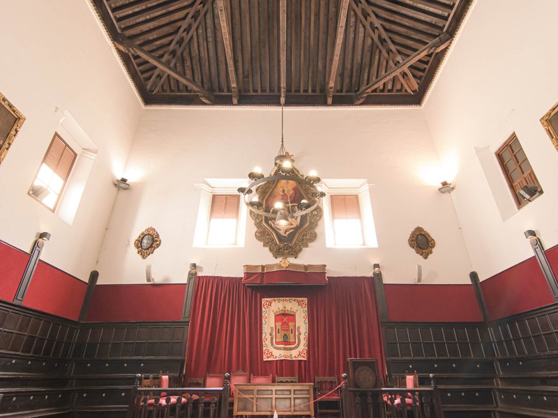 Paraninfo of the Old University - 1