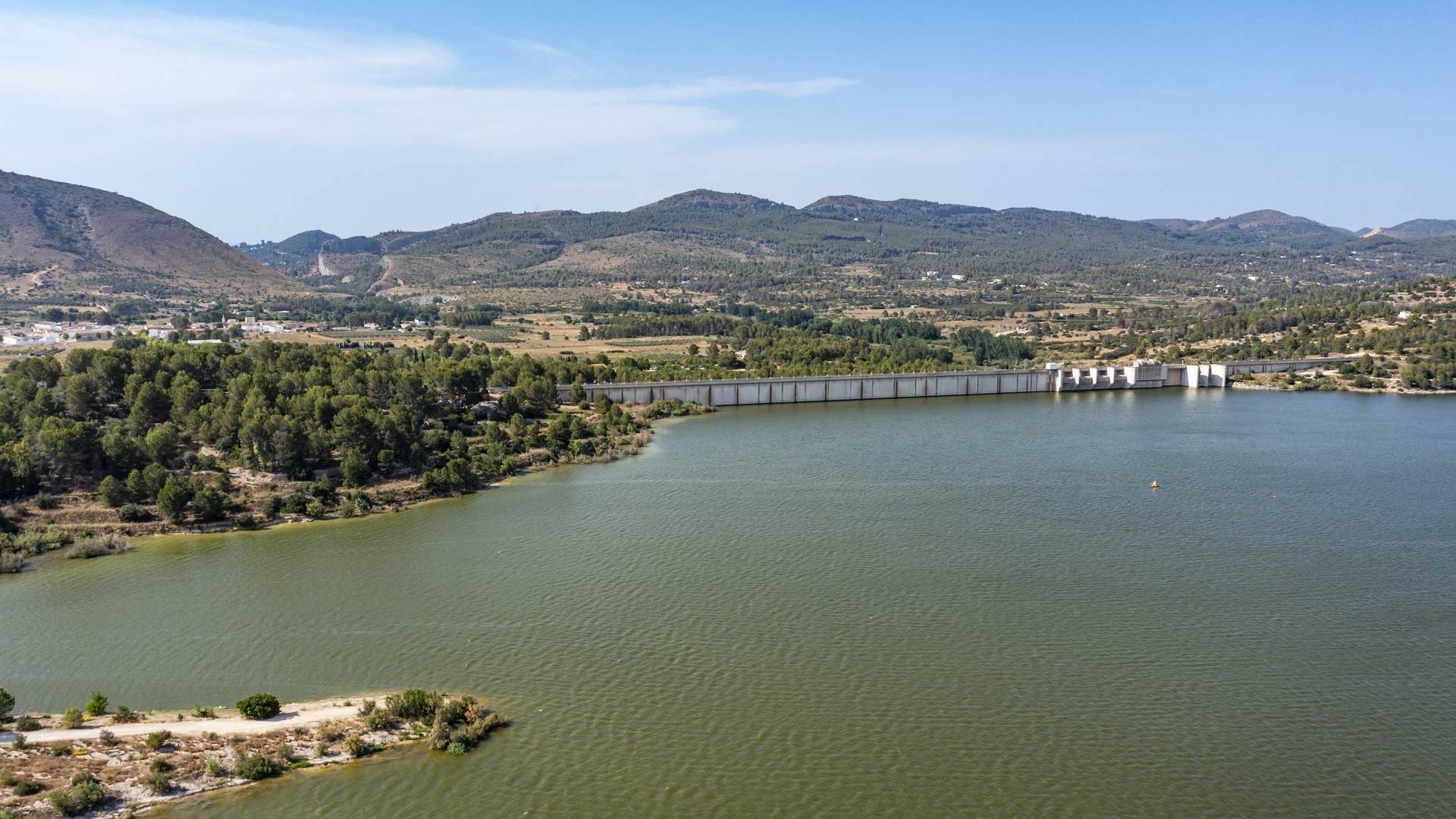 Embalse de Bellús